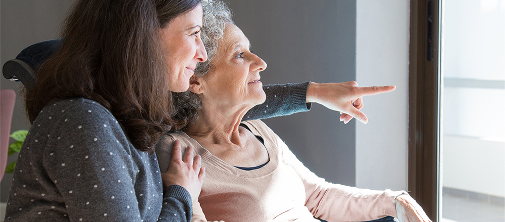 10 Ways to Connect With a Loved One With Dementia