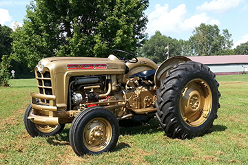 Gold 881 Demonstrator tractor