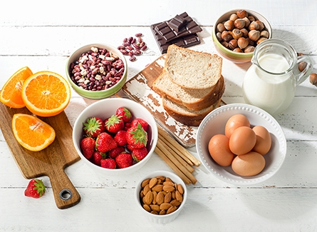 Various foods that can cause food allergies